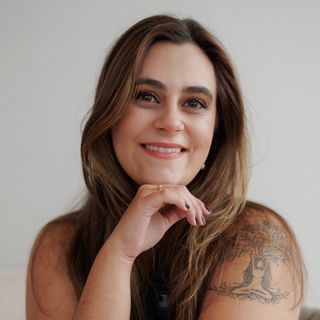  Vitória Rose