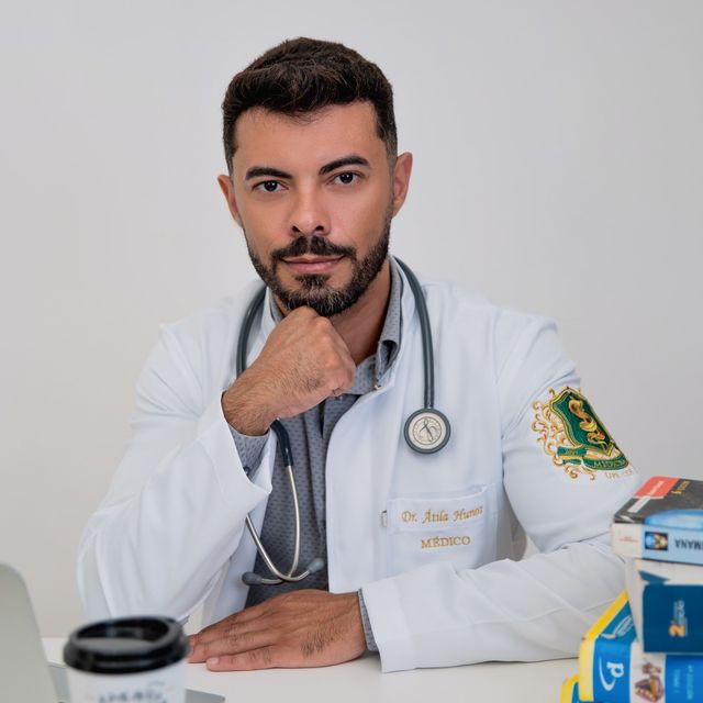 Atila  Hunos, Médico clínico geral Contagem