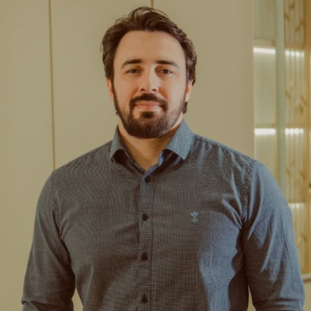 Matheus Weigert, Cirurgião do aparelho digestivo Balneário Camboriú