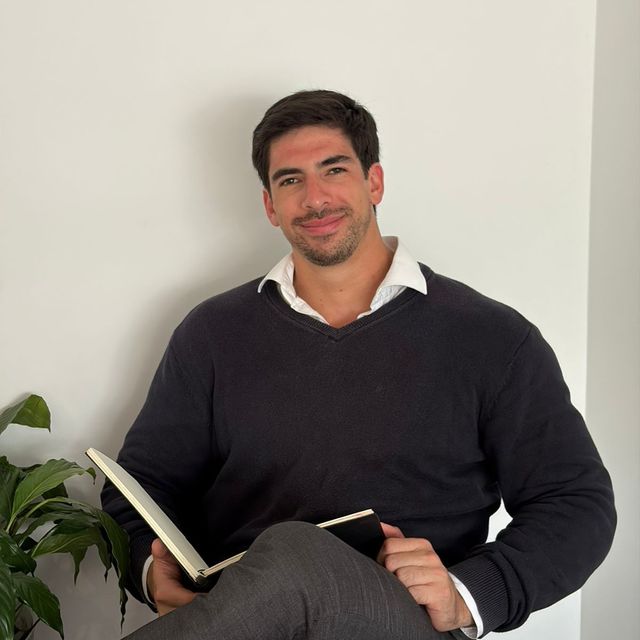 Fernando Cuba Villanueva, Psicólogo Miraflores