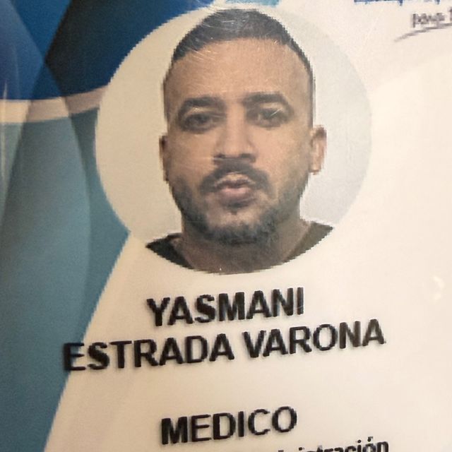 Yasmani Estrada, Médico general Iquique