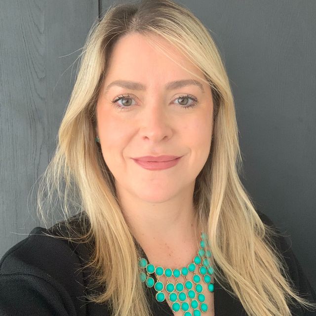 Lucila Molina, Dentista São Paulo