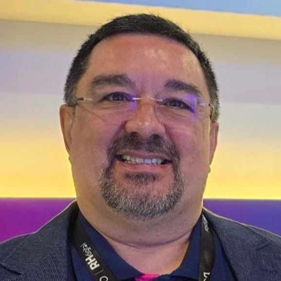 Clayton George Belardinelli Junior, Médico clínico geral São Paulo