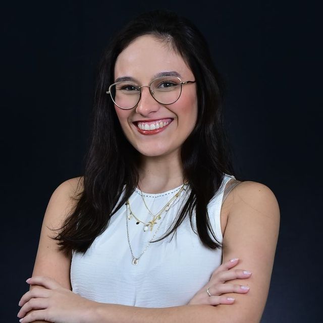 Ana Luiza Junot Longhin, Dentista Santos