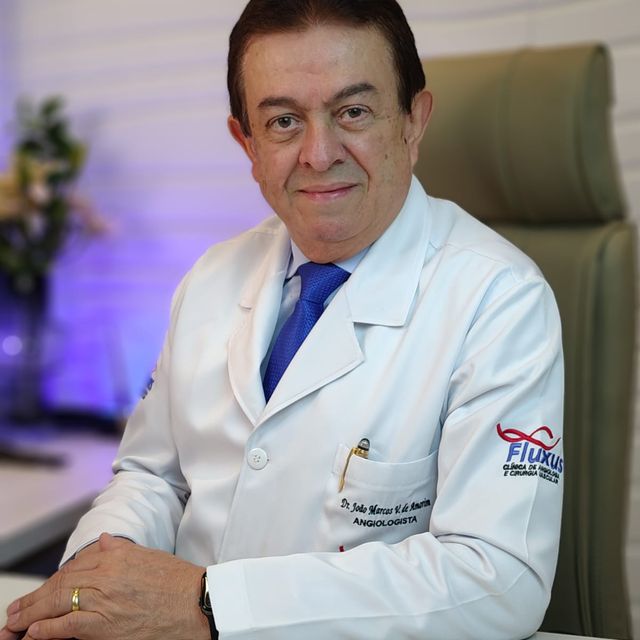 Joao Marcos Vasconcelos de Amorim, Cirurgião vascular Taguatinga