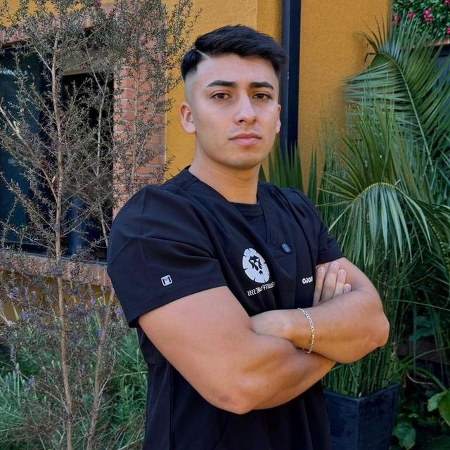 Esteban Machuca, Kinesiólogo Talca