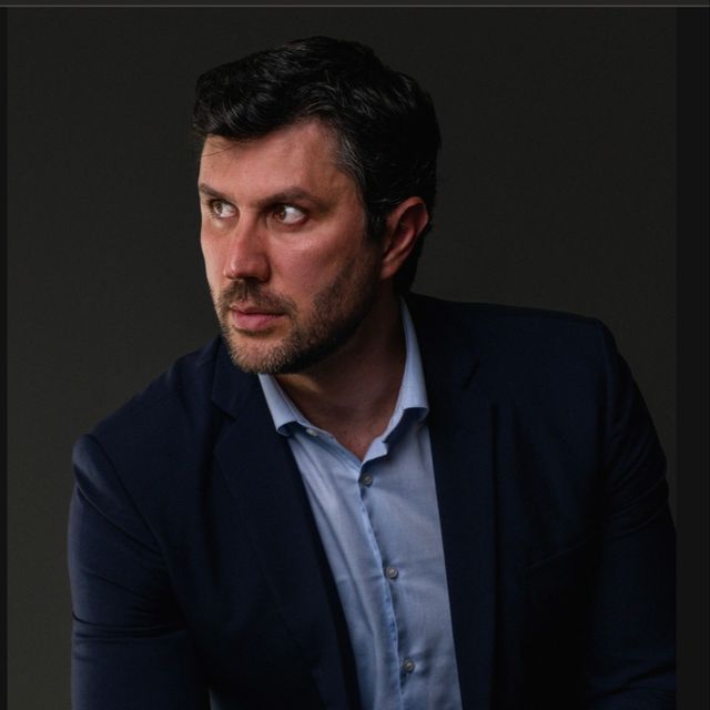 Grégori de Paula, Cirurgião plástico Cascavel