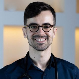 Ampliar imagem: Gustavo Custódio, Neurologista Florianópolis