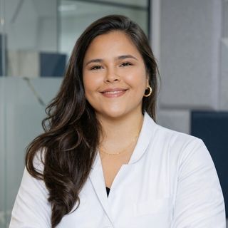 Isabella Almeida, Fisioterapeuta Rio de Janeiro