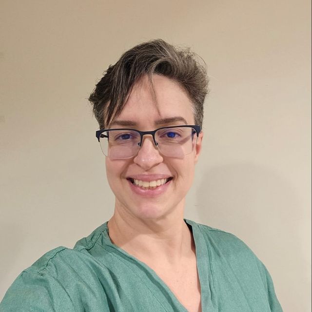 Carolina Maciel Cezarini, Endocrinologista São José dos Campos