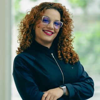 Ampliar imagem: Emanuelle Nunes de Carvalho, Fisioterapeuta Niterói