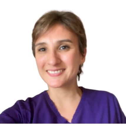 Ivitza Valentina  Parada Águila , Nutricionista Linares