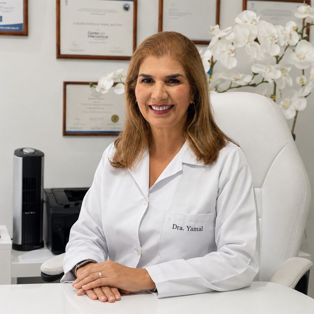 Claudia Yamal Mattos