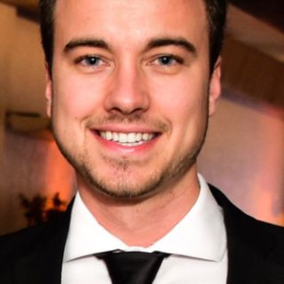 Ampliar imagem: Rodrigo Momberger Roesler, Oftalmologista Novo Hamburgo