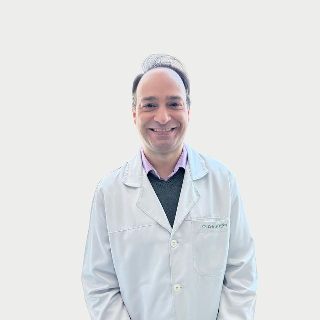 Caio Roberto Shwafaty de Siqueira, Dermatologista São Paulo