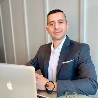 Dr. Breno Silveira Mendes