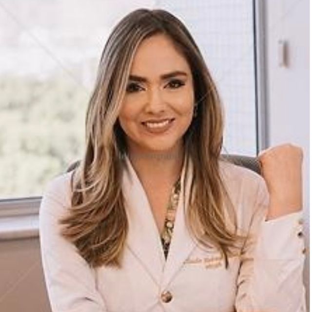 Claudia Medrano Ballon, Neurologista Rio de Janeiro