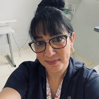 Dra Lilian Esther  Espinosa Pérez , Médico clínico geral Mirandópolis