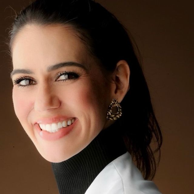 Ellen Beatriz Pereira Nunes, Especialista em Biomedicina Brasília