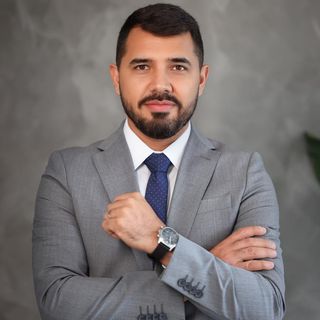 Dr. José Thiago Oliveira de Carvalho