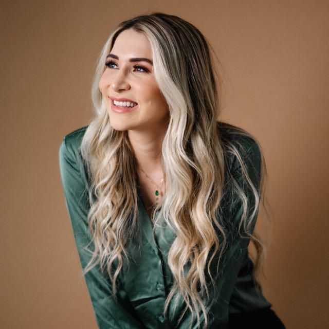 Nathalia Gonzaga Nascimento, Dermatologista Manhuaçu