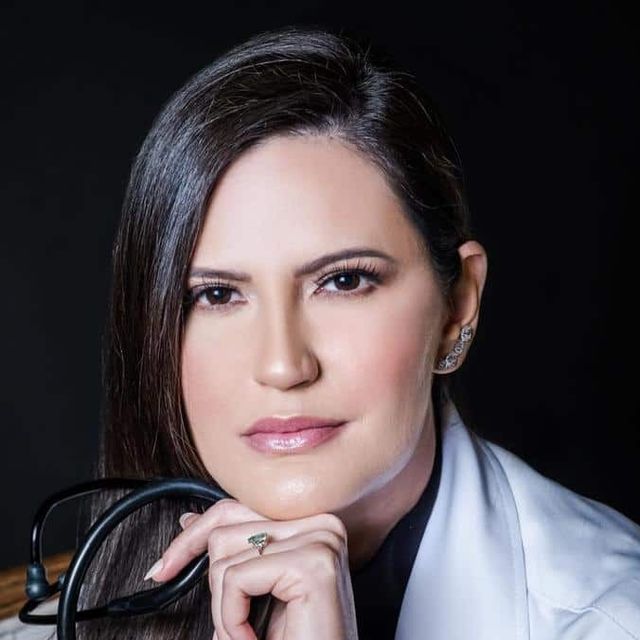 Thabada Simas, Psiquiatra Rio de Janeiro