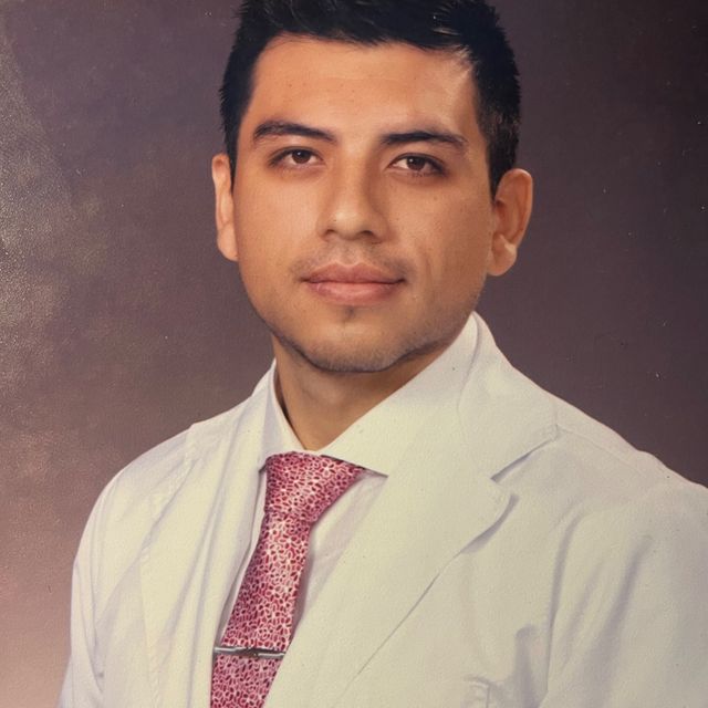 David Ernesto Martínez Rosero, Médico general Popayán