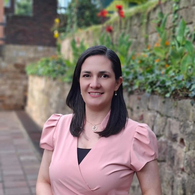 Luz Yamile Fernández, Psicólogo Bogotá