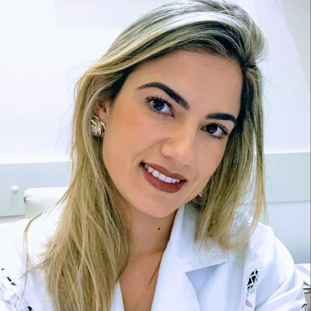 Liziane Fellet, Dermatologista Almenara