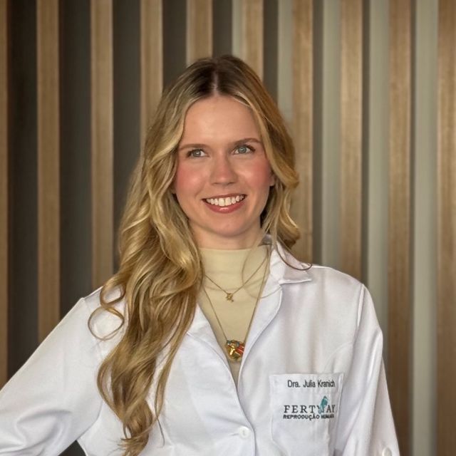 Julia  Kranich, Ginecologista Curitiba
