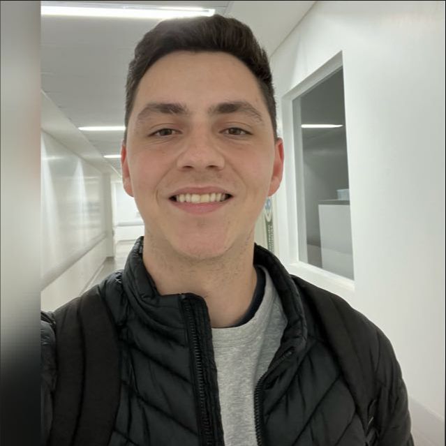 Gabriel Lustosa, Fisioterapeuta Guarapuava