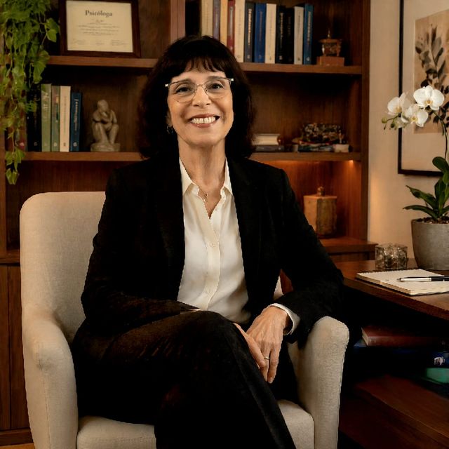 Zeila Sliozbergas, Psicanalista Rio de Janeiro