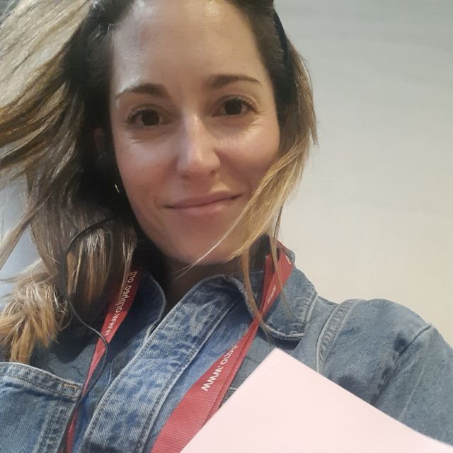 Victoria Derosa, Odontólogo Chacabuco