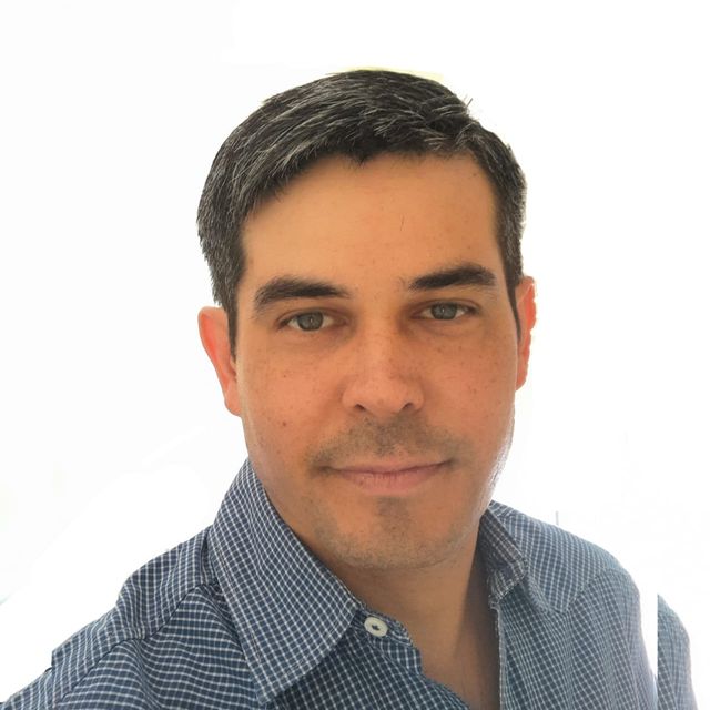 Gabriel Ernesto Muruzabal, Psicólogo Belgrano