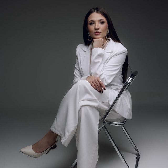 Thalia Mendes