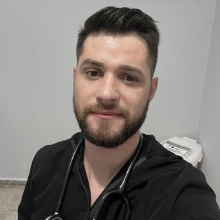 Dr. Moisés De Oliveira 