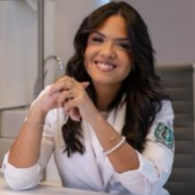 Emanuelle Leal da Silva, Ginecologista Nova Iguaçu