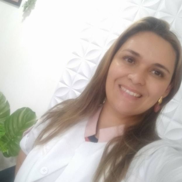Keyla Liziane Campos Funicello, Fisioterapeuta São Paulo