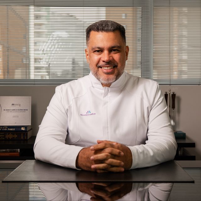 Marco Aurélio Silvério Neves, Ortopedista - Traumatologista São Paulo