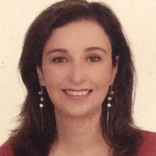 Ampliar imagem: Luciana Bastianelli, Médico clínico geral Porto Alegre