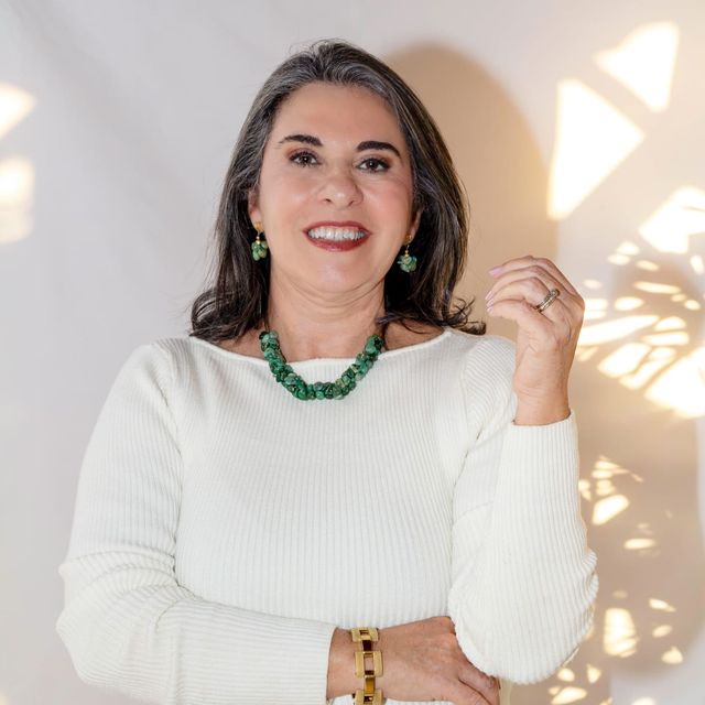 Darlene Francis Meneguelli Biondo , Psicólogo Cataguases