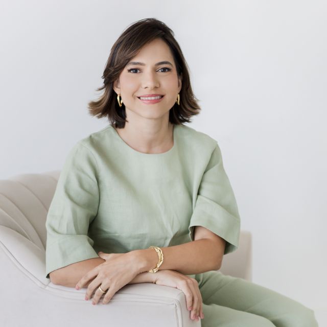 Thais Oliveira Claizoni Dos Santos, Nefrologista Recife