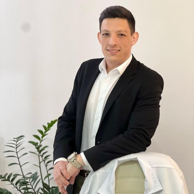 Gabriel Lins Abib, Ortopedista - Traumatologista São Paulo