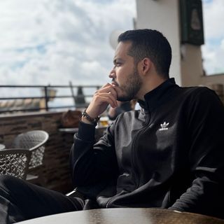 Dr. David Alberto Quebradas Angrino