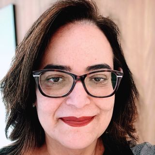  Gláucia Cristina Cavadas de Paiva Dunley