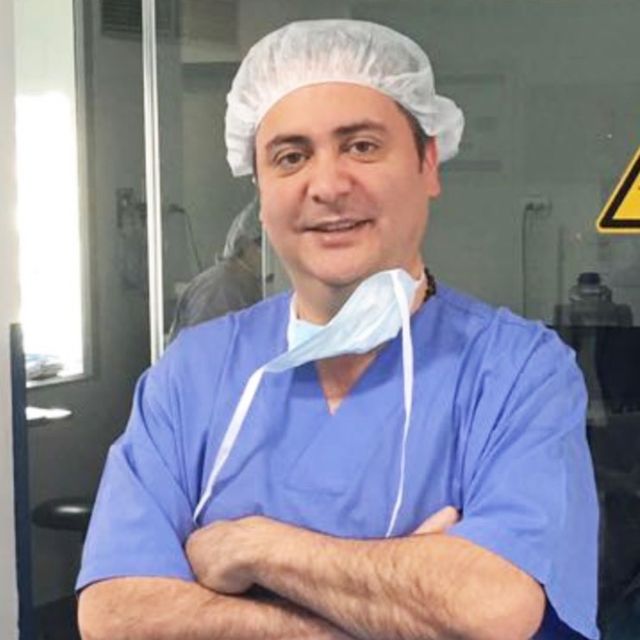 Andres Marquez Chaves, Oftalmólogo Bogotá