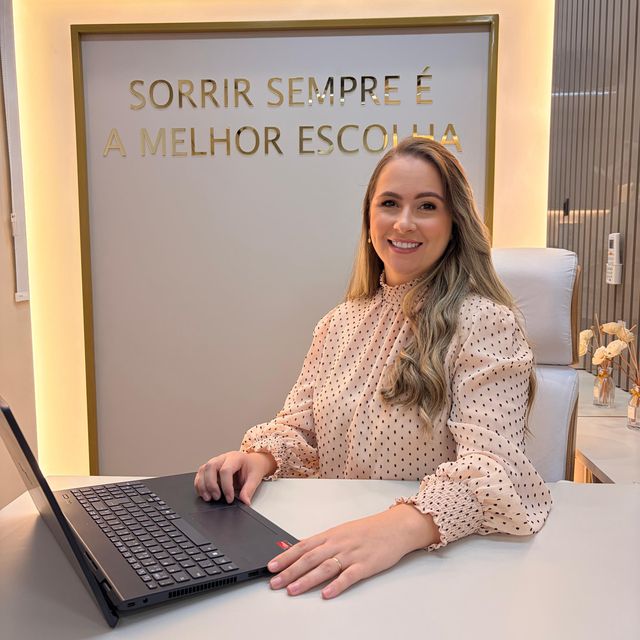 Miriam Maciel , Dentista Bauru