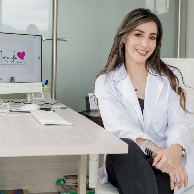 Manuela Cerón Cardona, Ginecólogo Pereira