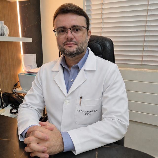 Luís Fernando Soares Gomes, Ortopedista - Traumatologista Arapongas