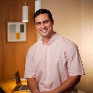 Ampliar imagem: Renzo Coelho  Binotti, Ortopedista - Traumatologista São Paulo